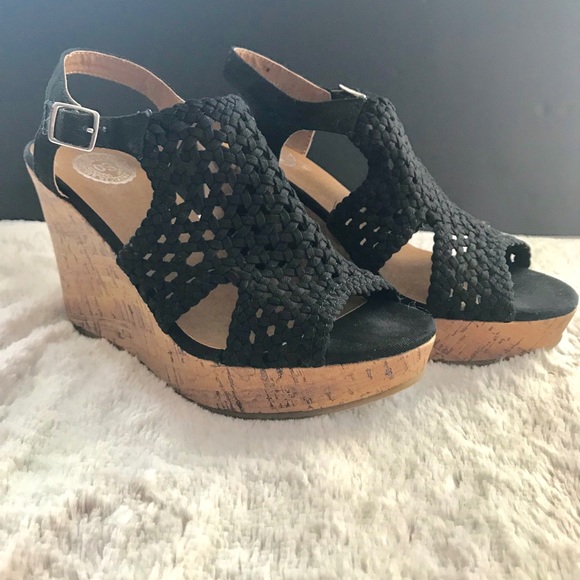 so wedge sandals
